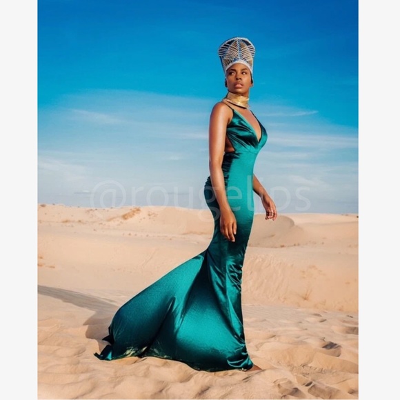 Green Deep V Neck Backless Ruched Long Gown Slip Sheath Dress - Picture 2 of 12